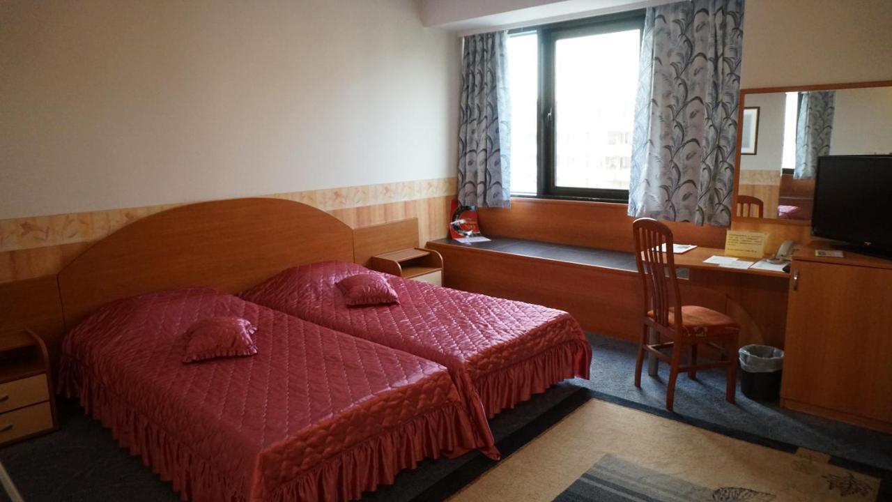 Hotel Dobrudja Dobritj Eksteriør billede